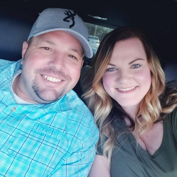 Meet your Posher, Hannah - Picture 1 of 1